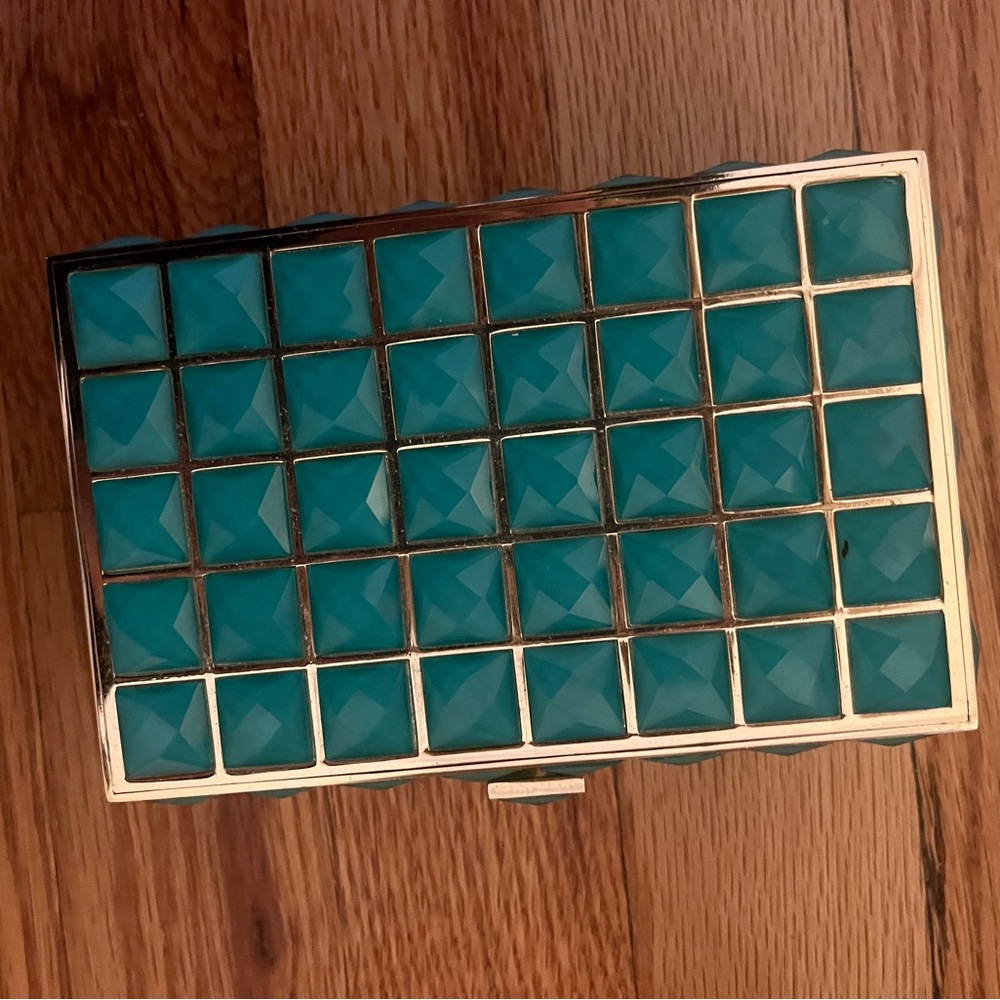 Turquoise clutch